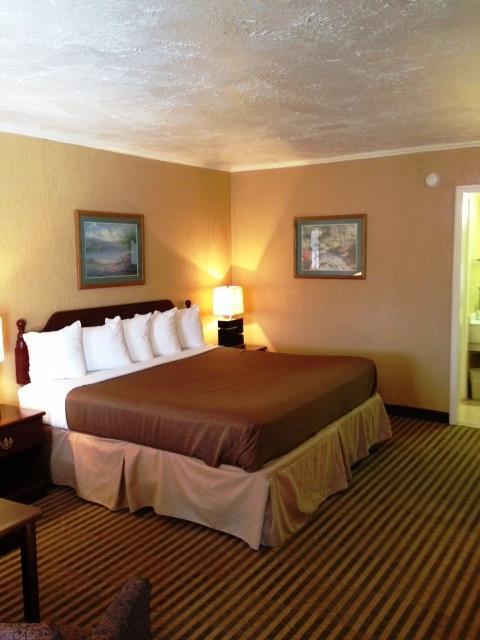 Executive Plus Inn And Suites Elk City Habitación foto